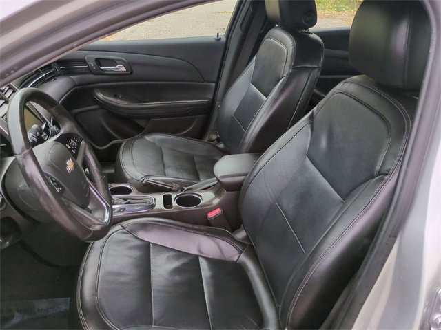 Used 2016 Chevrolet Malibu LTZ image 17