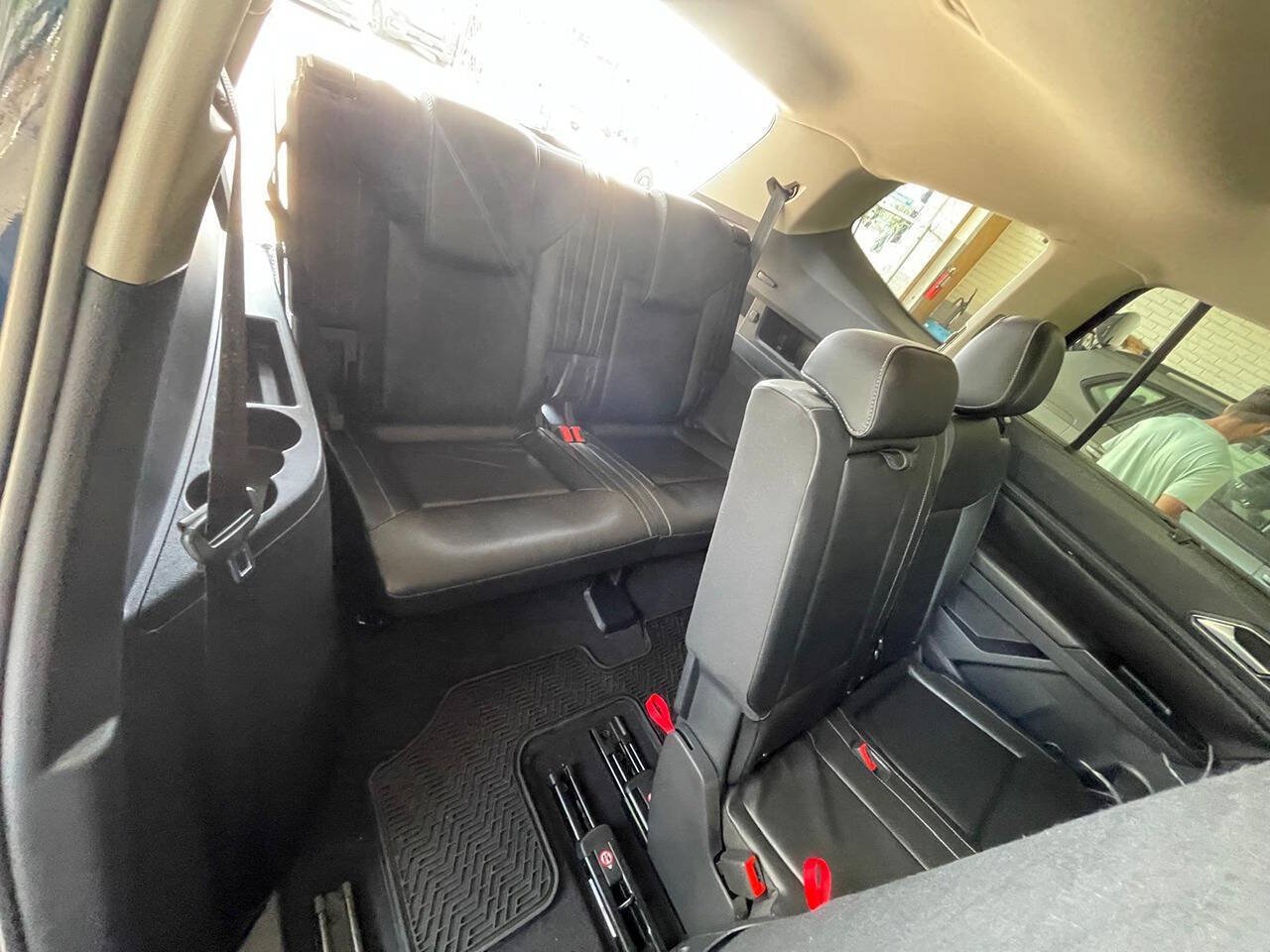 Used 2019 Volkswagen Atlas SEL FWD image 20