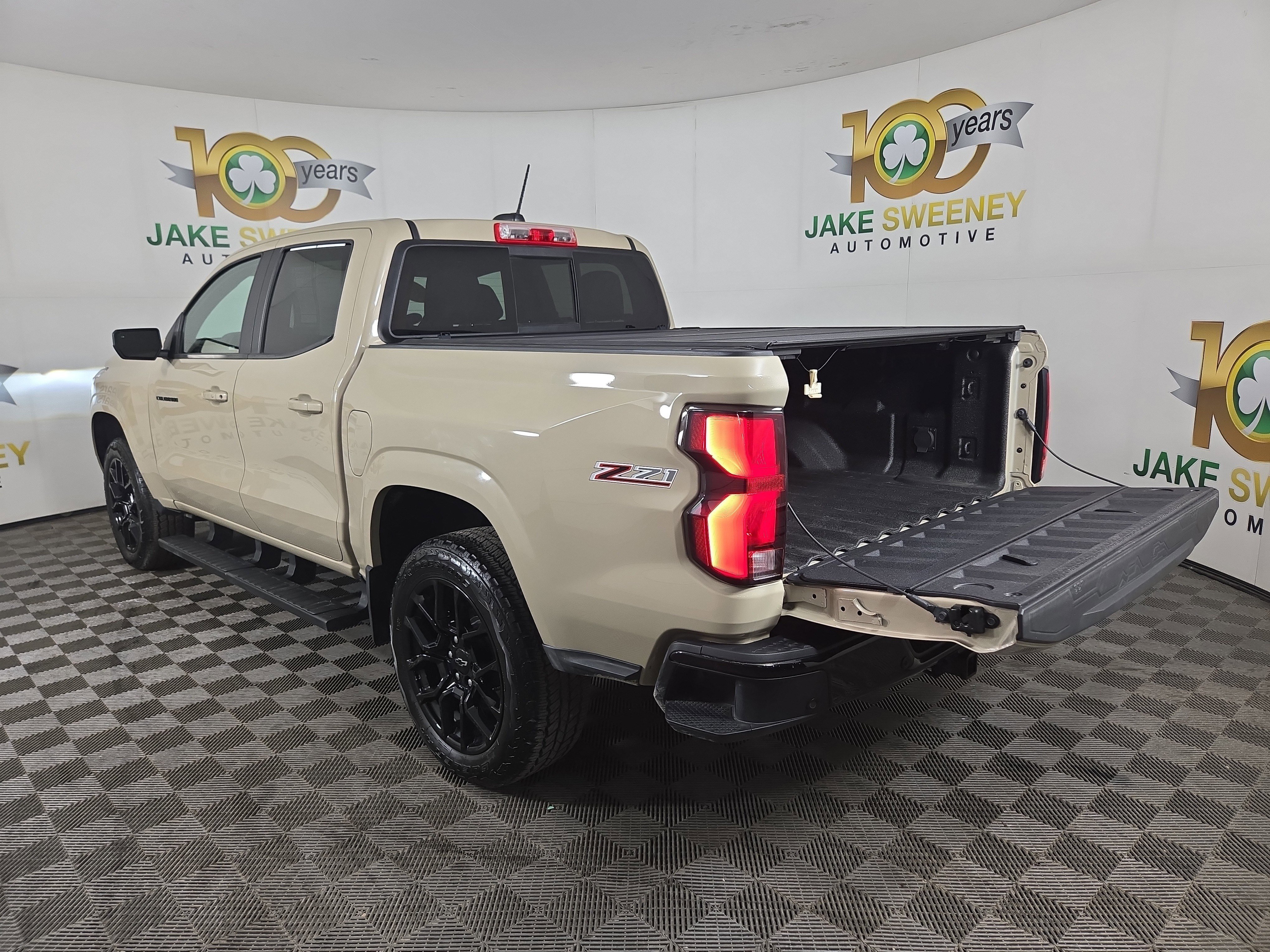 Certified 2024 Chevrolet Colorado Z71 w/ LPO, Dark Essentials Package image 32