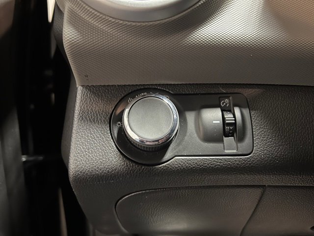 Used 2020 Chevrolet Sonic LT image 33