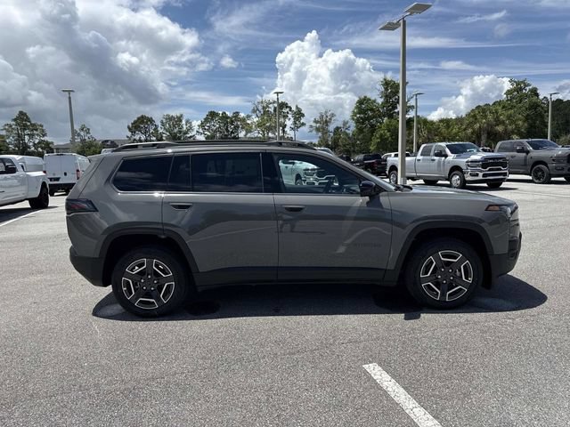 New 2026 Jeep Cherokee Laredo AWD/4WD image 2
