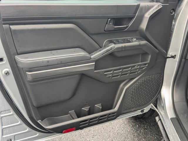 Used 2025 Toyota Tacoma SR5 image 10