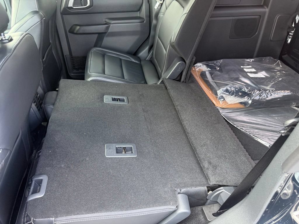 New 2026 Ford Bronco Outer Banks AWD/4WD image 35