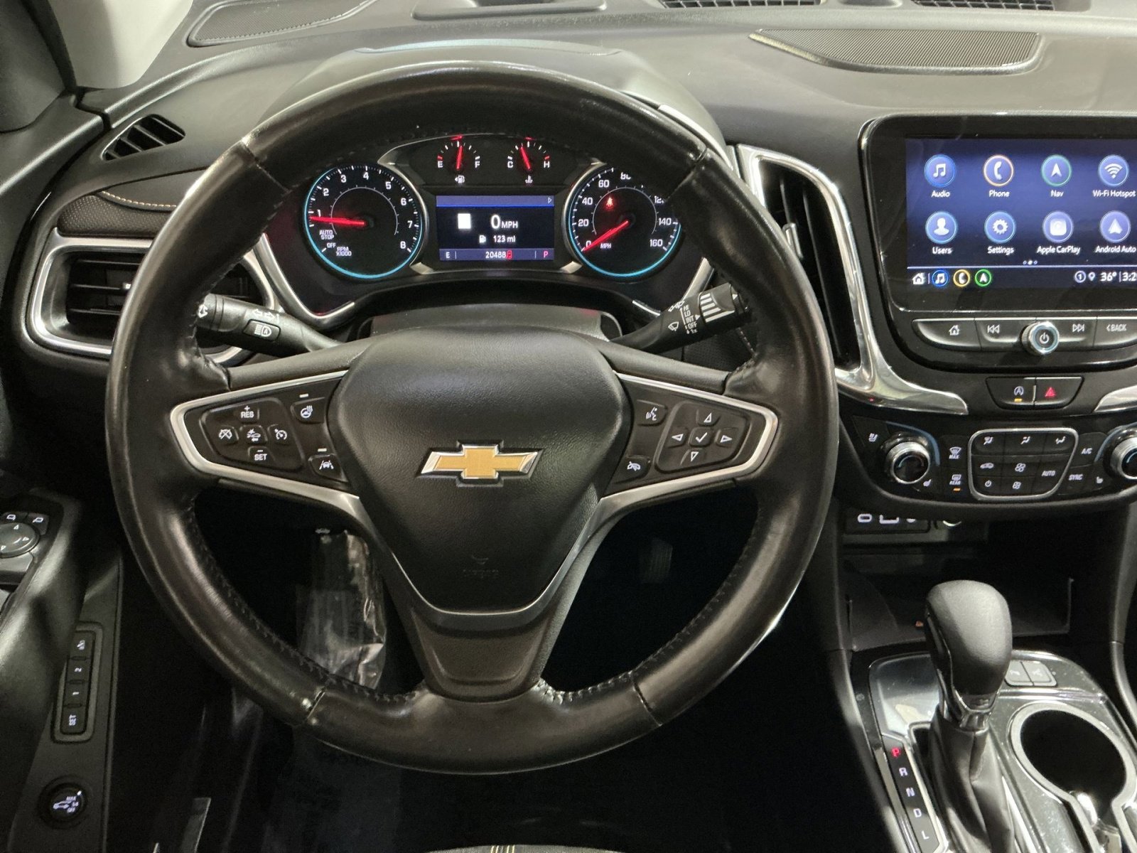 Used 2022 Chevrolet Equinox Premier image 24