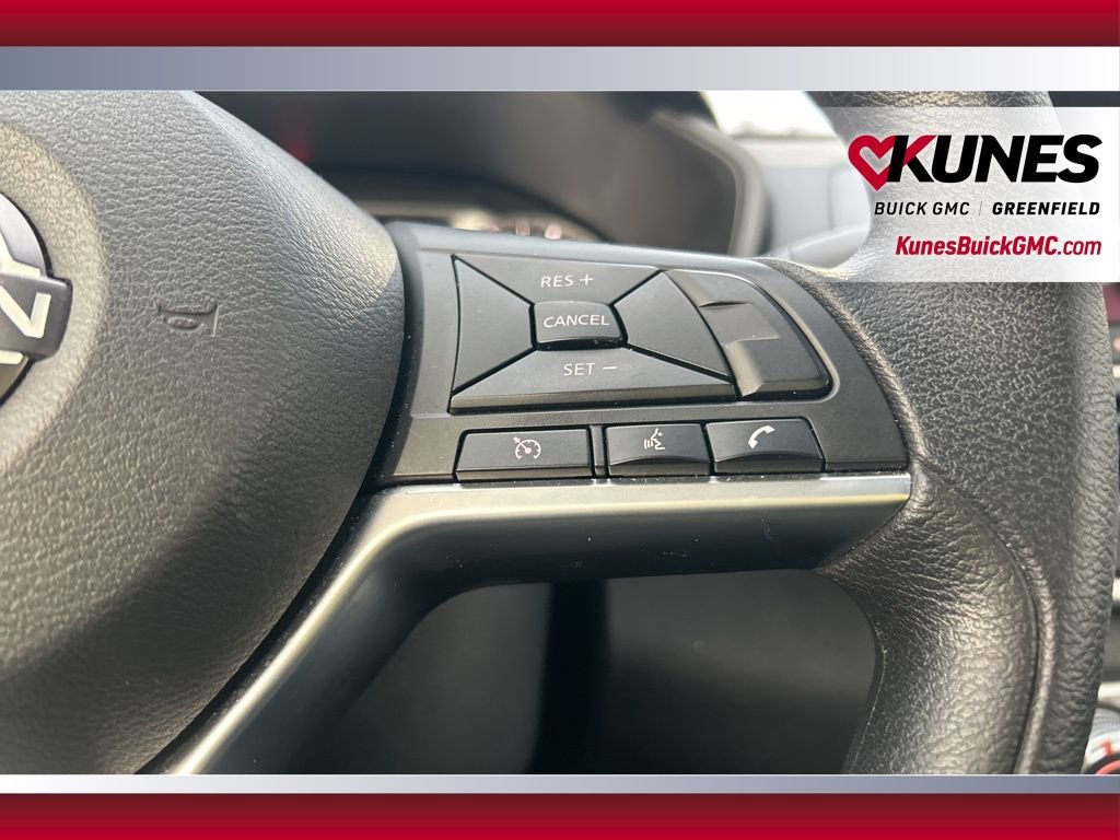 Used 2025 Nissan Altima 2.5 SV image 28