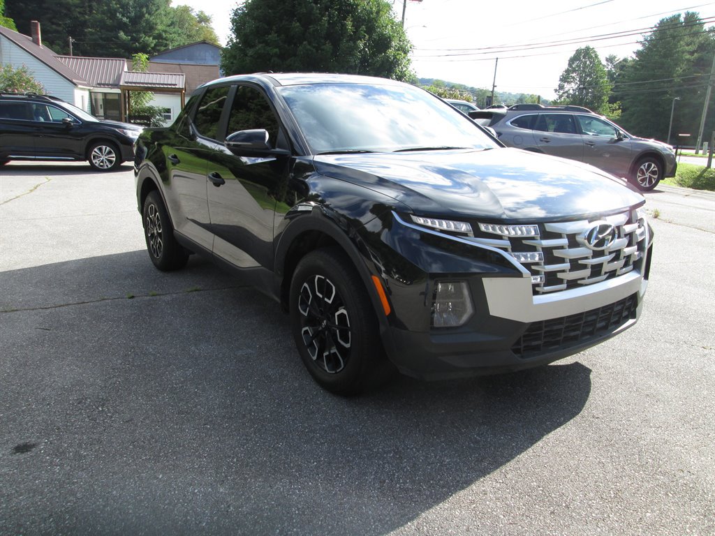 Used 2024 Hyundai Santa Cruz SEL AWD/4WD image 3