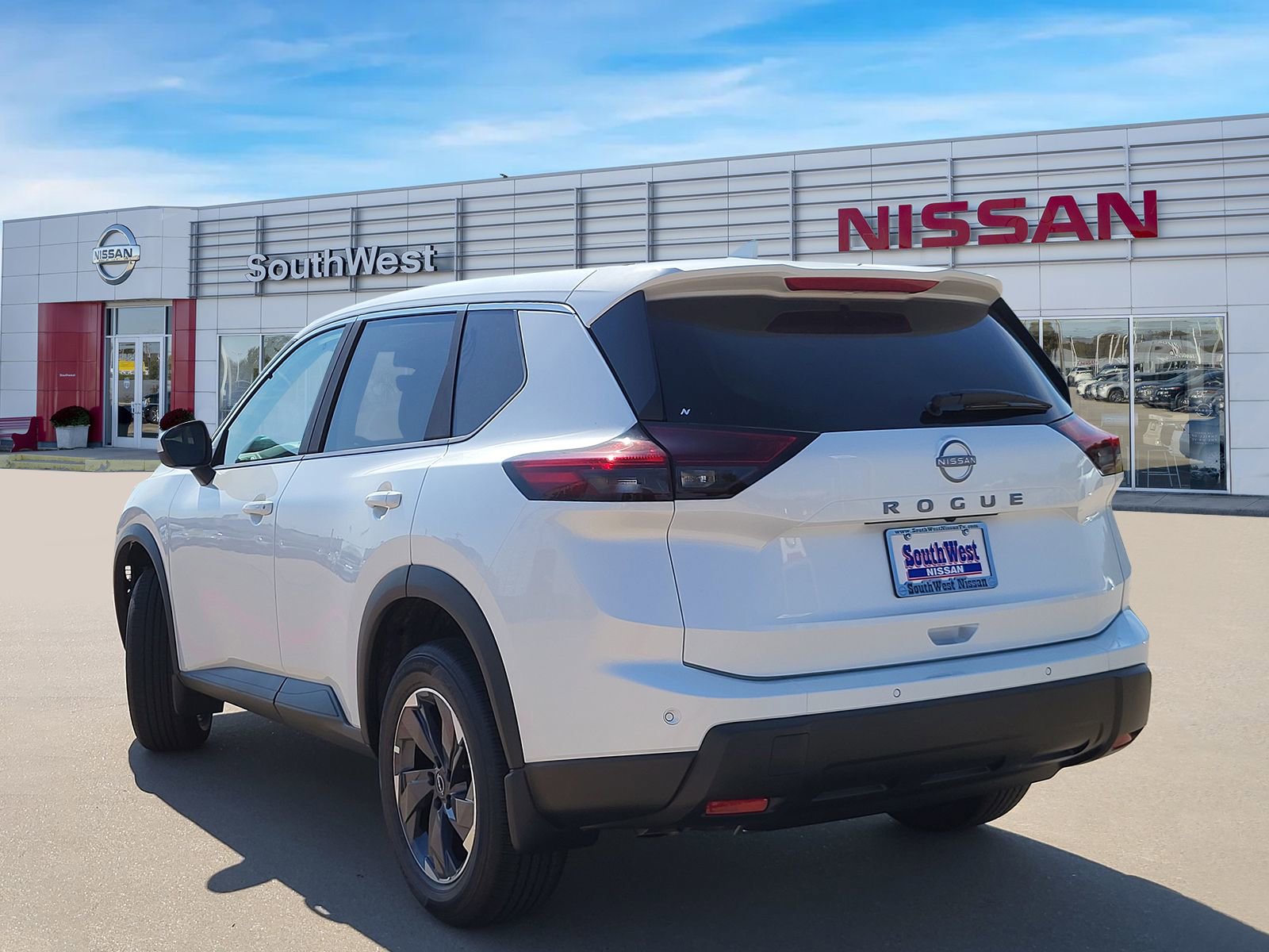 New 2026 Nissan Rogue SV image 7