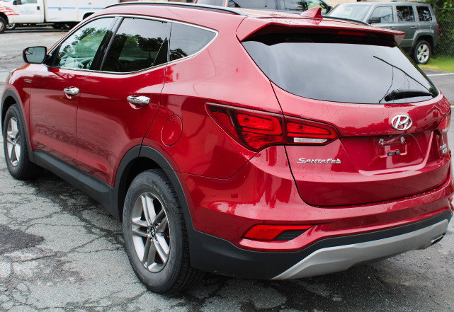 Used 2017 Hyundai Santa Fe Sport AWD/4WD image 14