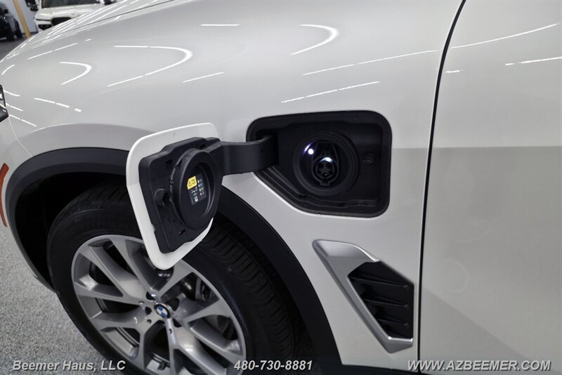 Used 2026 BMW X5 xDrive50e AWD/4WD image 49