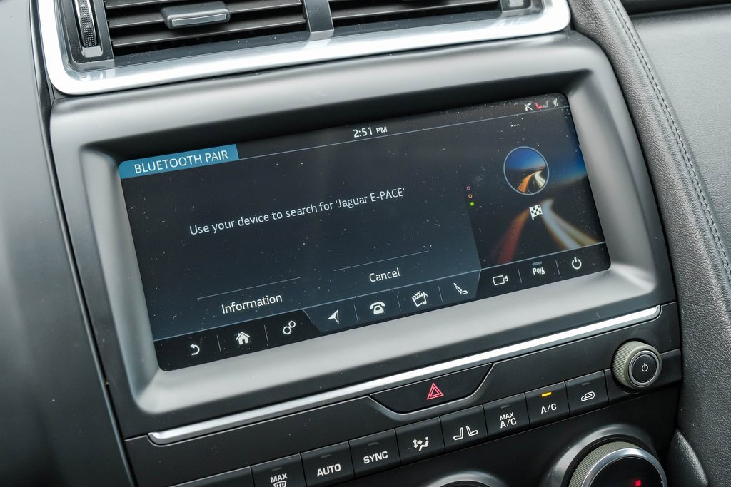 Used 2020 Jaguar E-PACE image 43