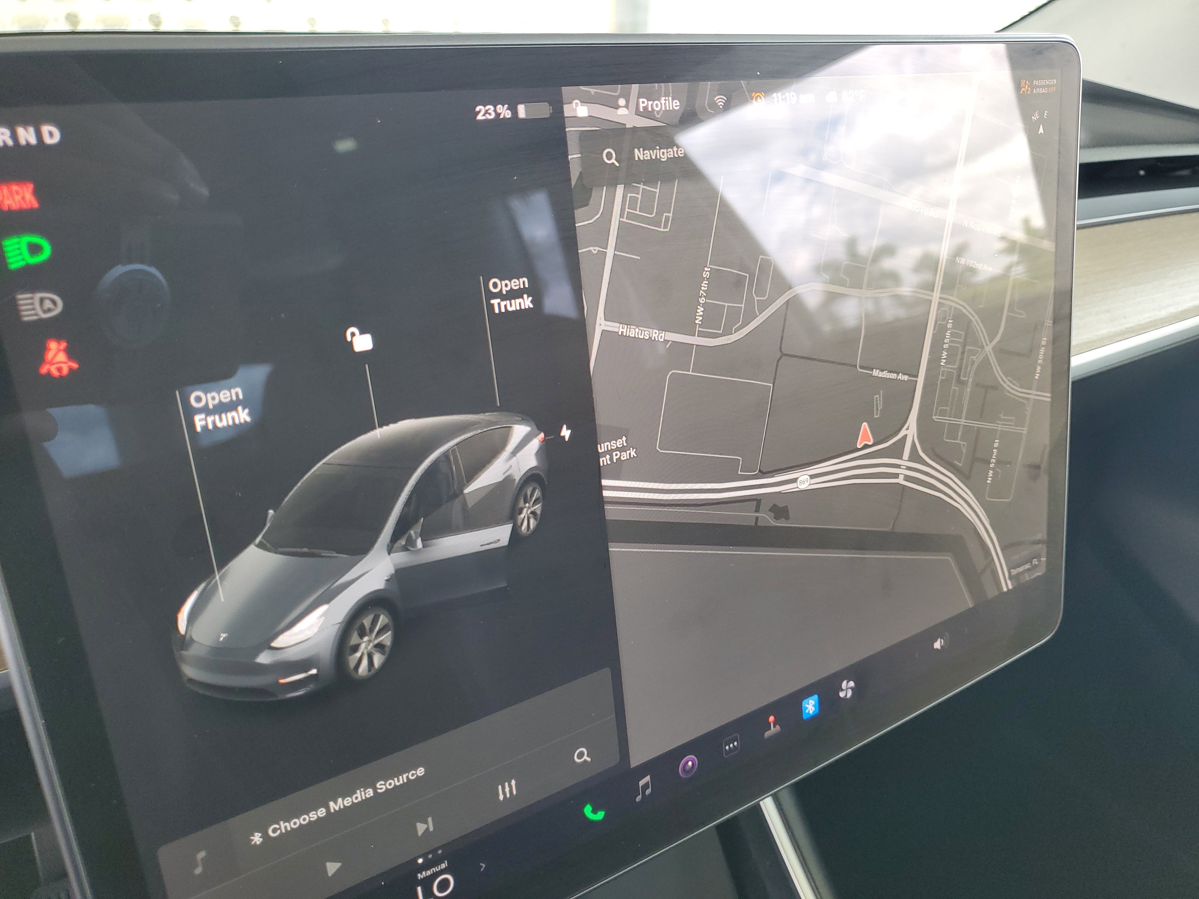 Used 2021 Tesla Model Y Long Range image 24