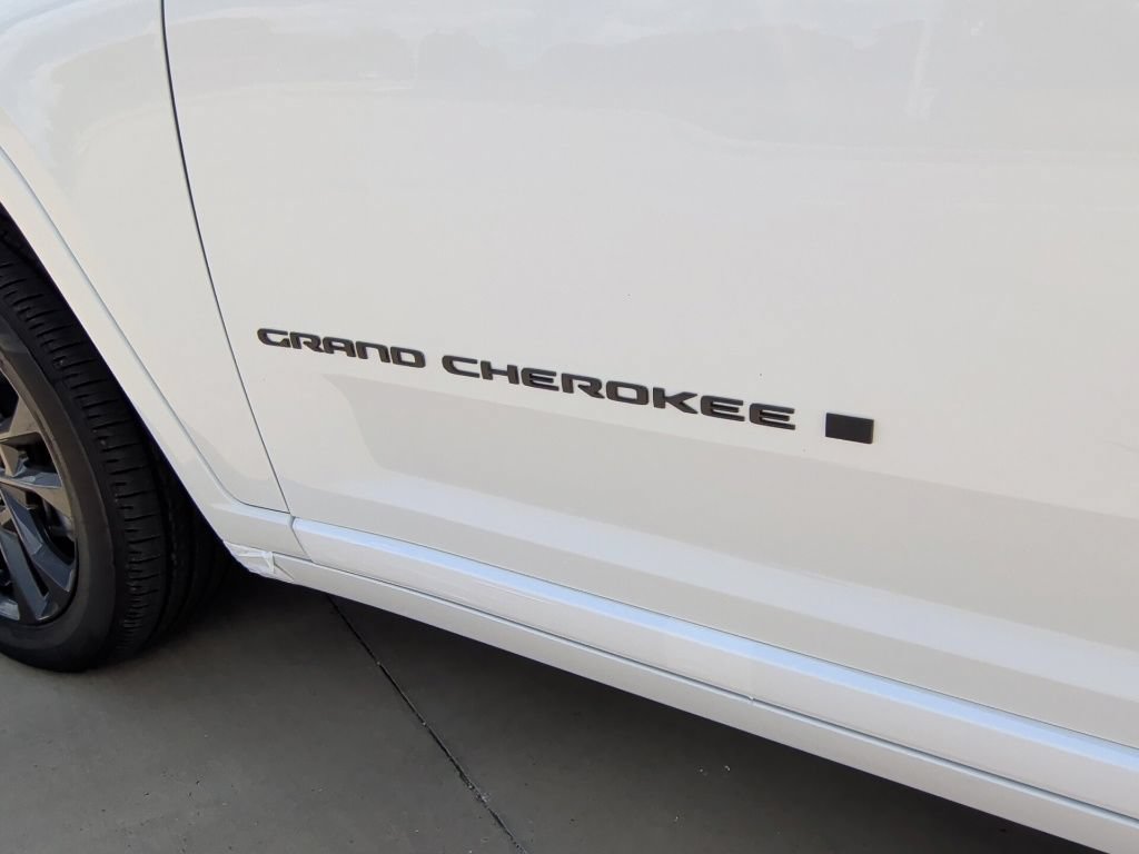 New 2026 Jeep Grand Cherokee Limited AWD/4WD image 51