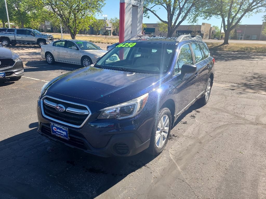 Used 2018 Subaru Outback 2.5i AWD/4WD image 3