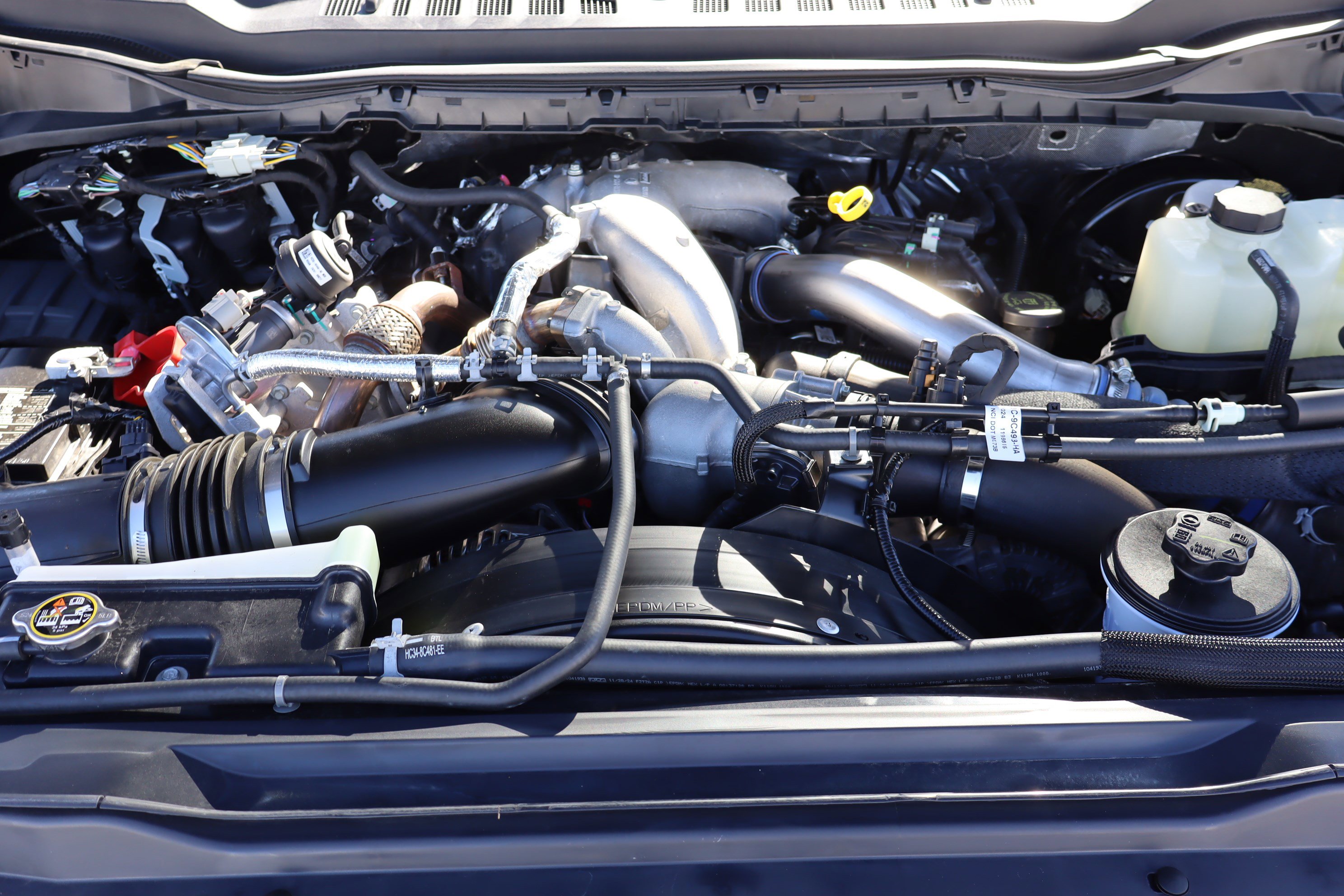 Used 2025 Ford F250 Lariat image 41