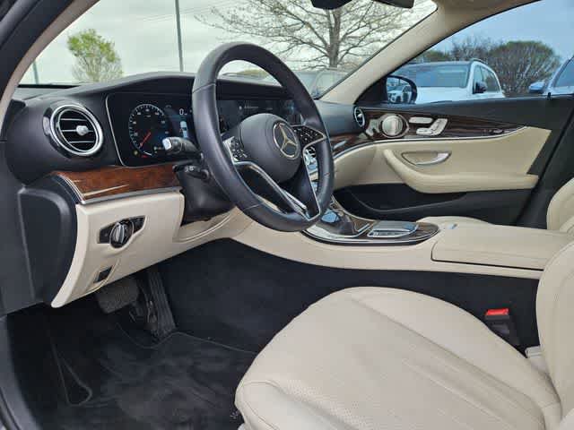 Used 2022 Mercedes-Benz E 350 Sedan image 2