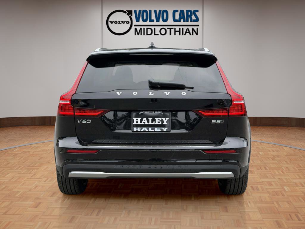 New 2026 Volvo V60 B5 Cross Country Plus w/ Protection Package Premier AWD/4WD image 21
