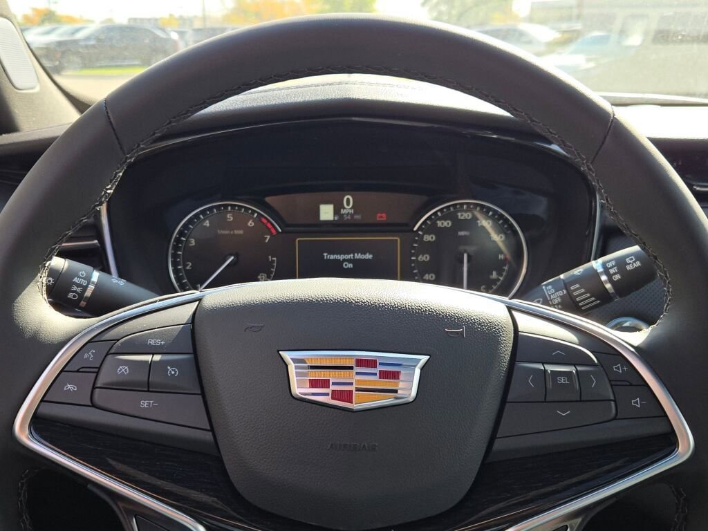 New 2025 Cadillac XT5 Premium Luxury image 35