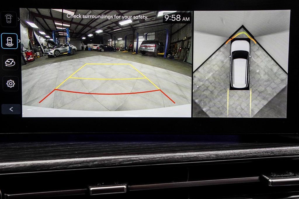 Used 2024 Hyundai Santa Fe Limited image 30