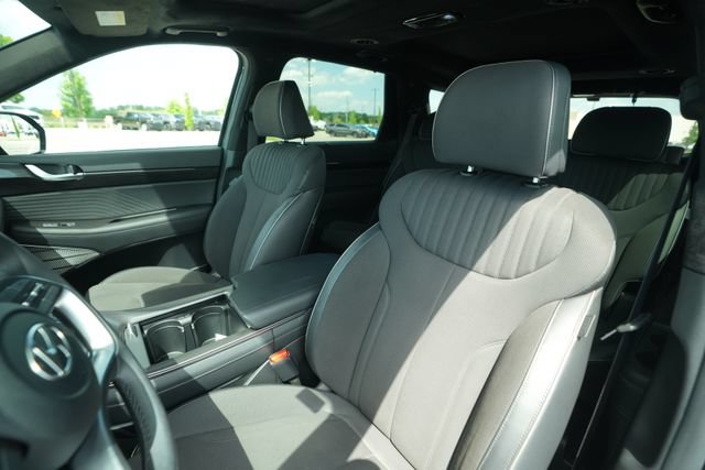 Used 2025 Hyundai Palisade Calligraphy AWD/4WD image 43