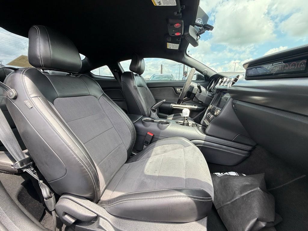 Used 2020 Ford Mustang Shelby GT350 w/ Technology Package RWD image 28