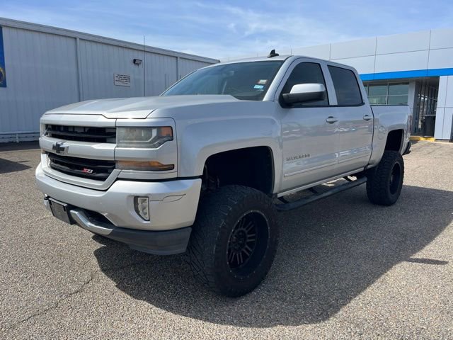 Used 2016 Chevrolet Silverado 1500 LT w/ LT Convenience Package image 2