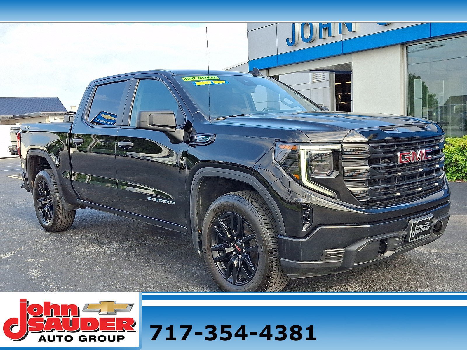 Used 2024 GMC Sierra 1500 Pro w/ Graphite Edition AWD/4WD image 1