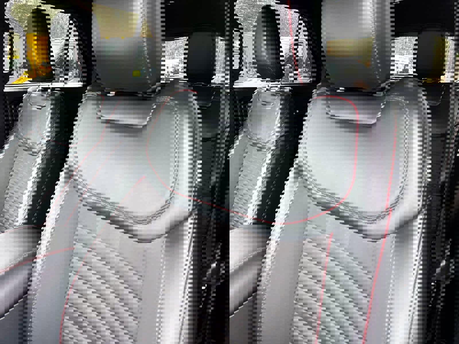 Used 2025 Ford Explorer ST-Line w/ ST-Line Street Pack image 14