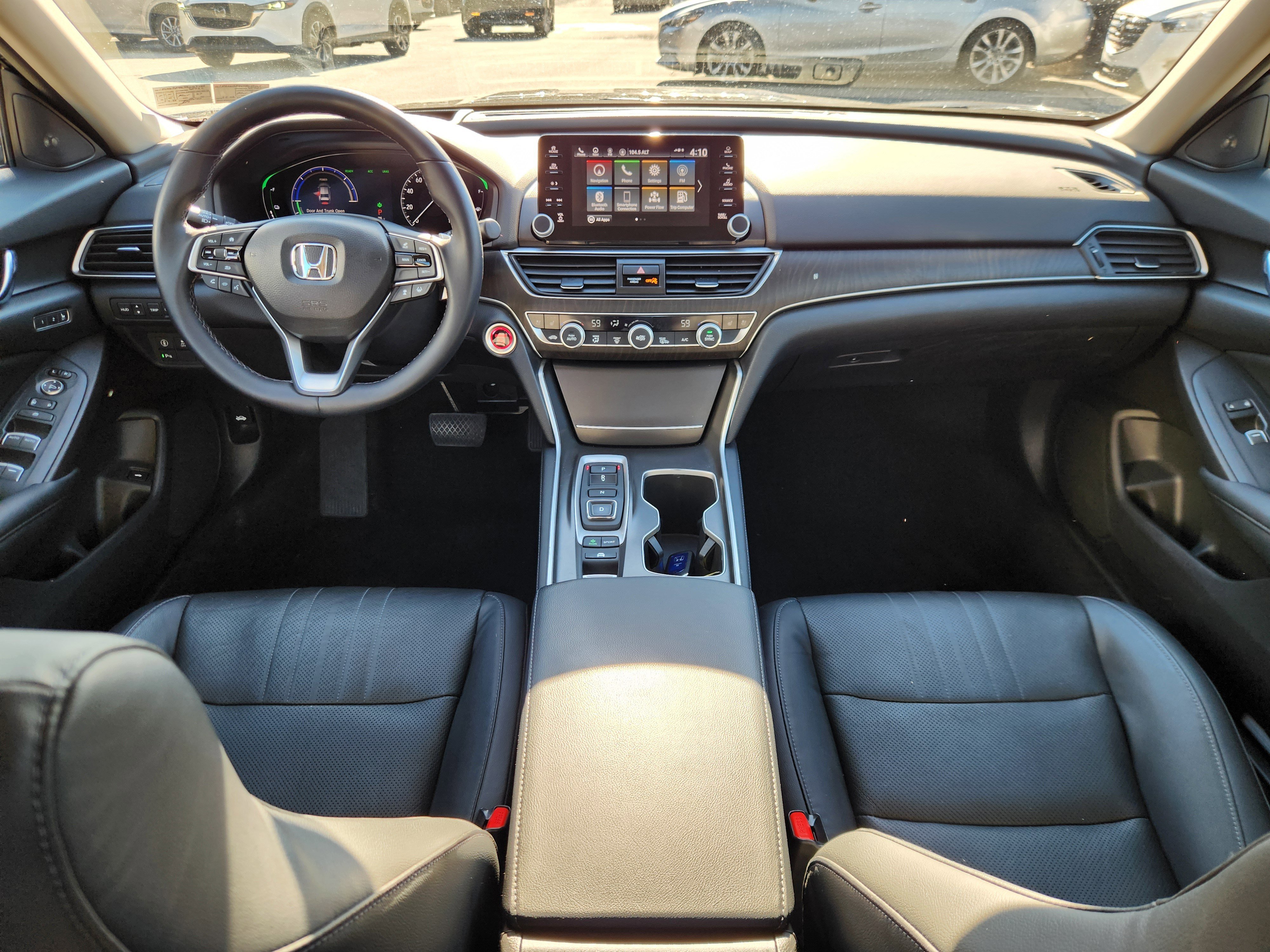 Used 2018 Honda Accord Touring image 8