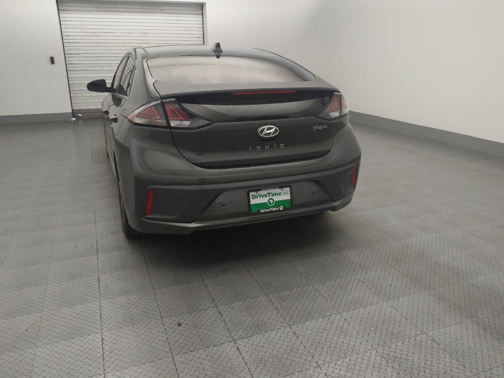 Used 2020 Hyundai Ioniq Limited FWD image 6