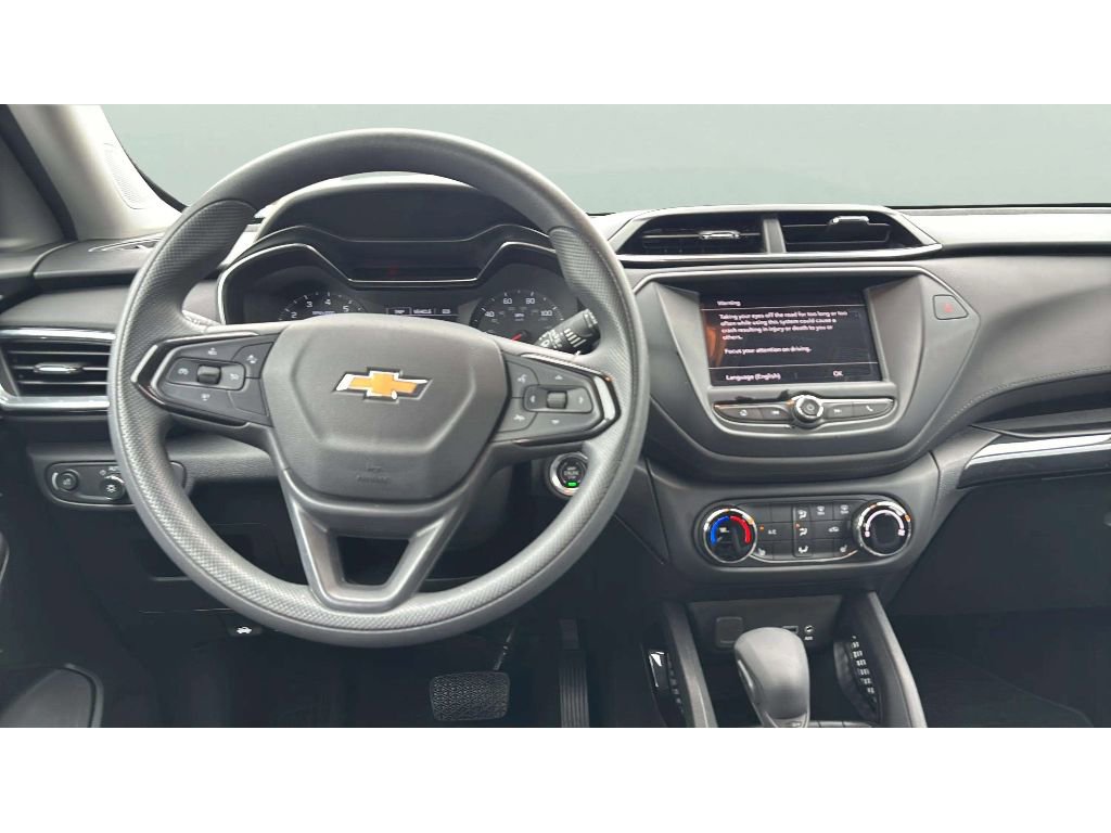 Used 2022 Chevrolet TrailBlazer LT w/ Driver Confidence Package image 12