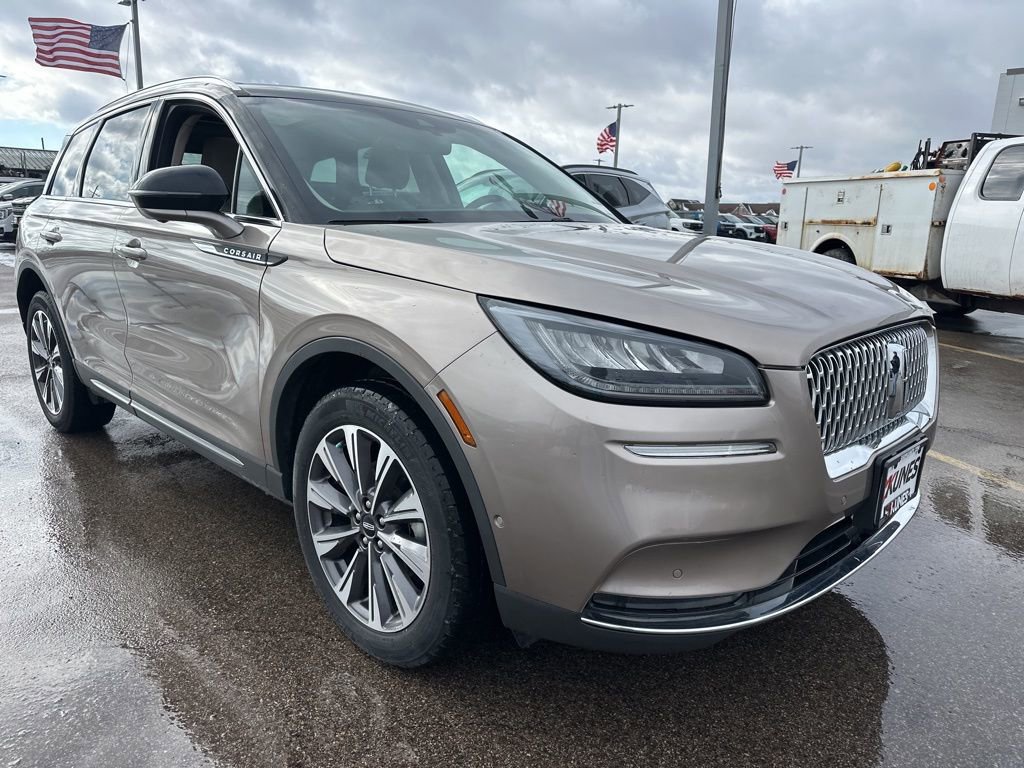 Used 2021 Lincoln Corsair Reserve image 2