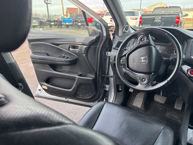 Used 2017 Honda Pilot Elite image 20