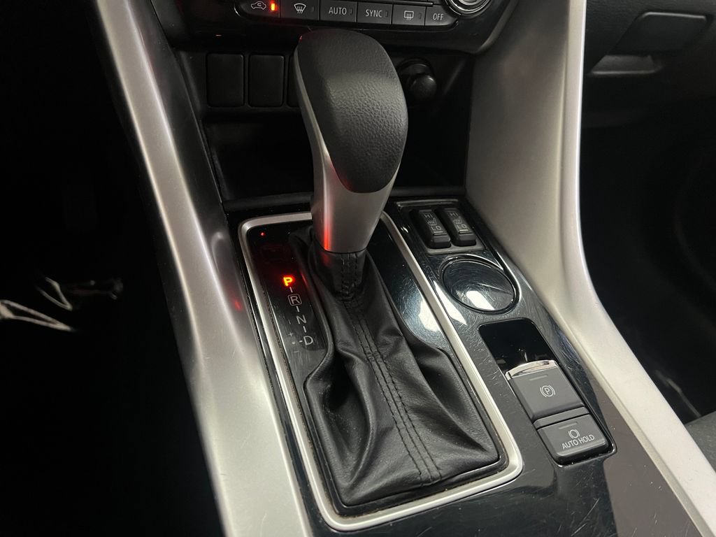Used 2022 Mitsubishi Eclipse Cross SE FWD image 26