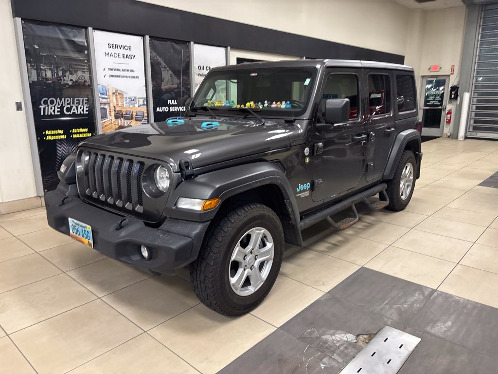 Used 2019 Jeep Wrangler Unlimited Sport S AWD/4WD image 3