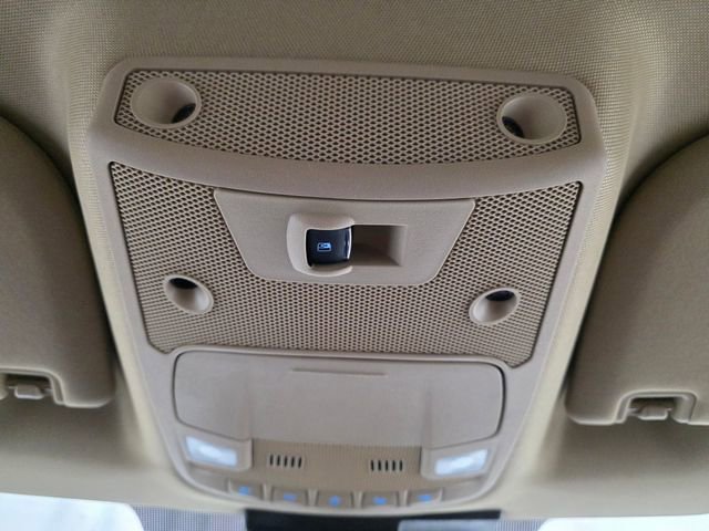 Used 2019 Ford F150 Lariat w/ Equipment Group 502A Luxury image 22