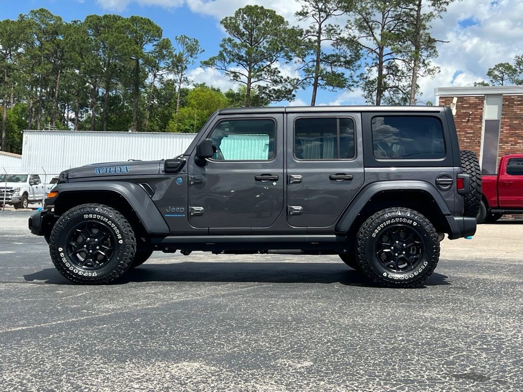 Used 2023 Jeep Wrangler Unlimited w/ 8.4" Radio Group image 2