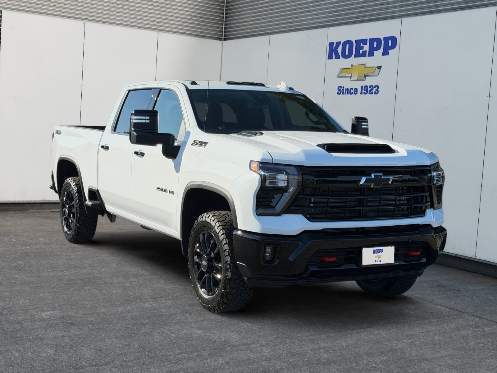 New 2026 Chevrolet Silverado 2500 LTZ w/ LTZ Plus Package AWD/4WD image 7