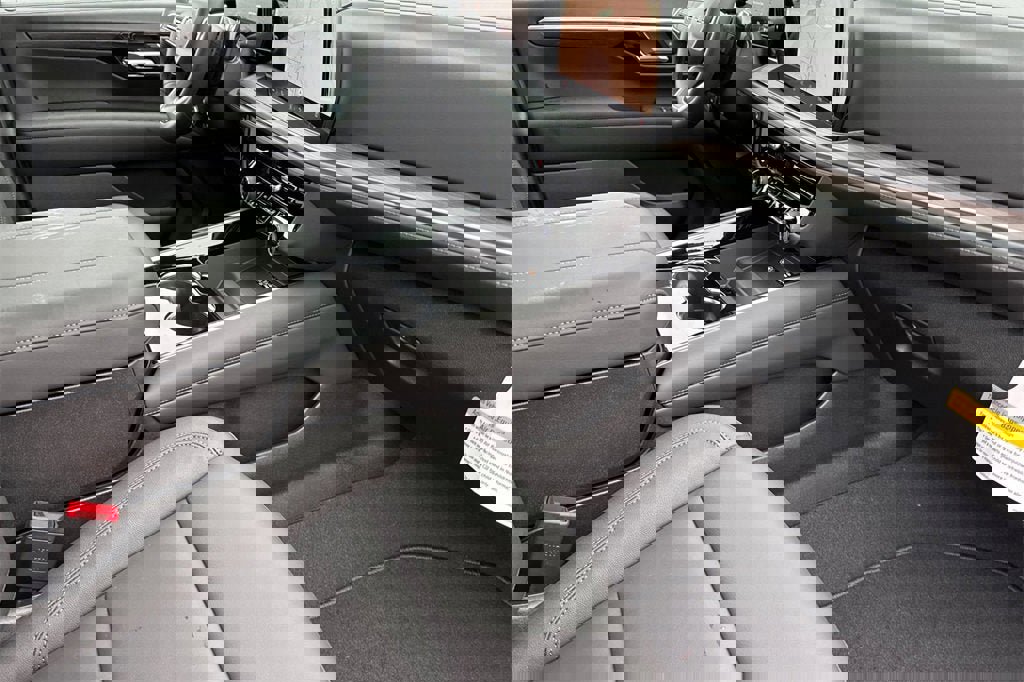 New 2026 Chevrolet Tahoe Z71 image 17