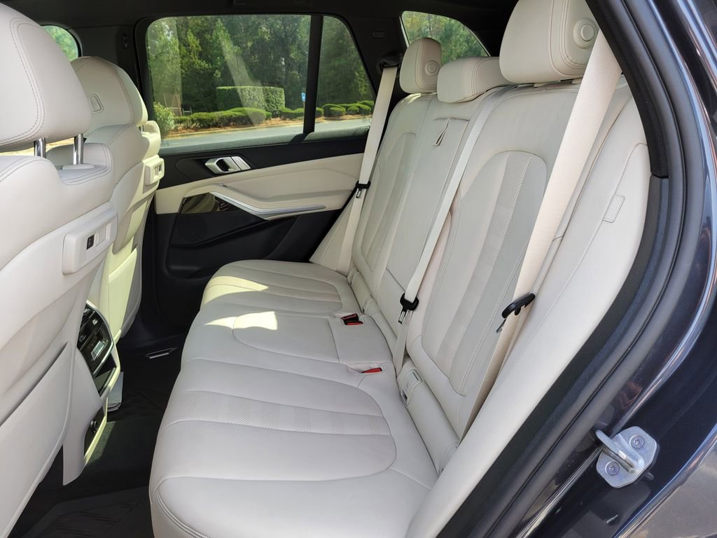 Used 2021 BMW X5 sDrive40i w/ Premium Package 2 image 17