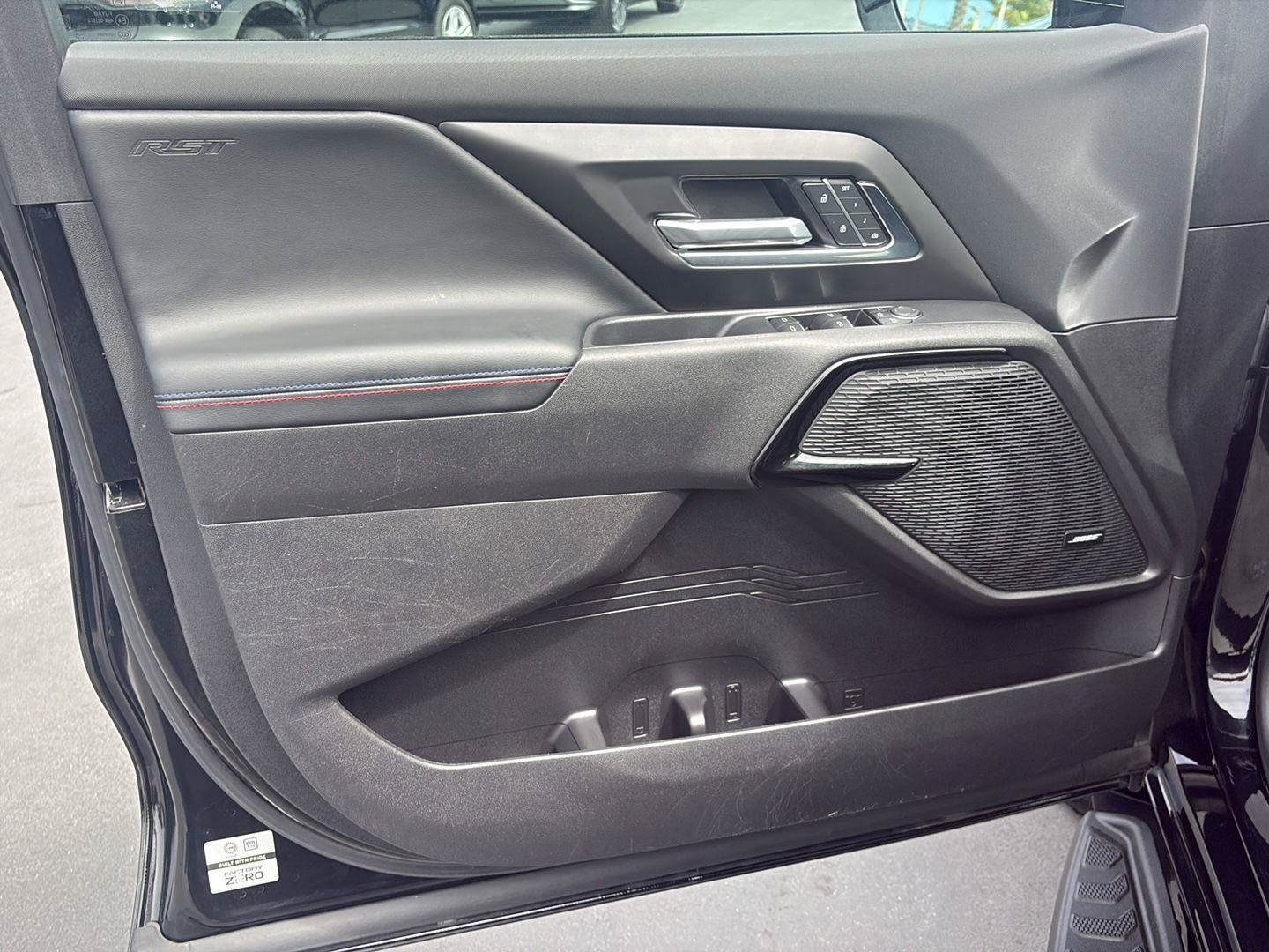 Used 2025 Chevrolet Silverado EV RST AWD/4WD image 22