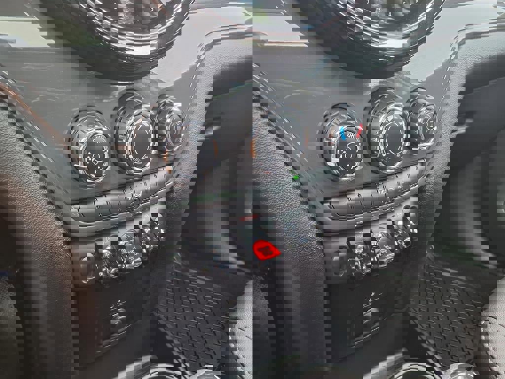 Used 2024 MINI Cooper Countryman image 18