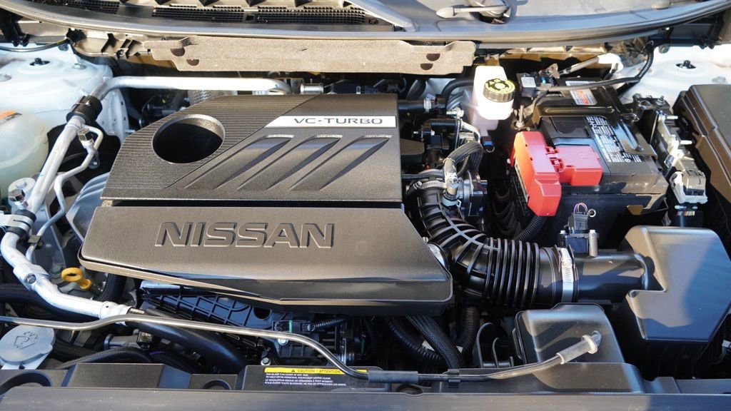 Used 2023 Nissan Rogue S image 39