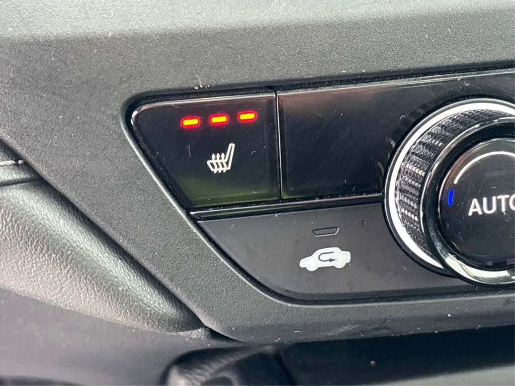 Used 2025 Honda Accord SE image 35