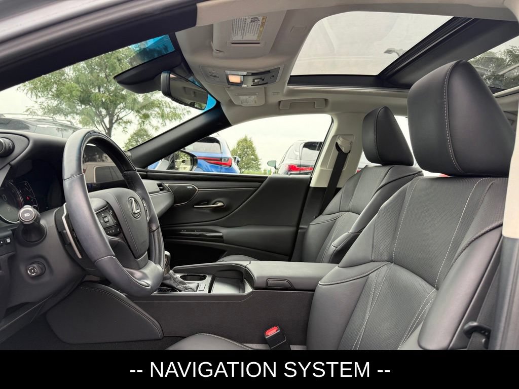 Used 2024 Lexus ES 350 Ultra Luxury w/ Accessory Package (Z2) FWD image 6