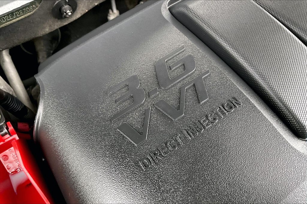 Used 2014 GMC Acadia Denali AWD/4WD image 35