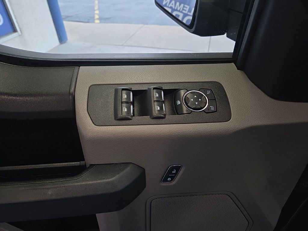 Used 2018 Ford F150 XL w/ Equipment Group 101A Mid AWD/4WD image 14