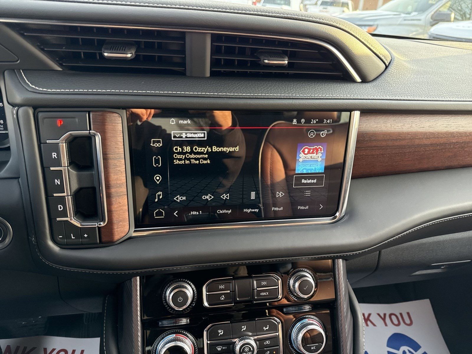 Used 2023 GMC Yukon Denali Ultimate image 17