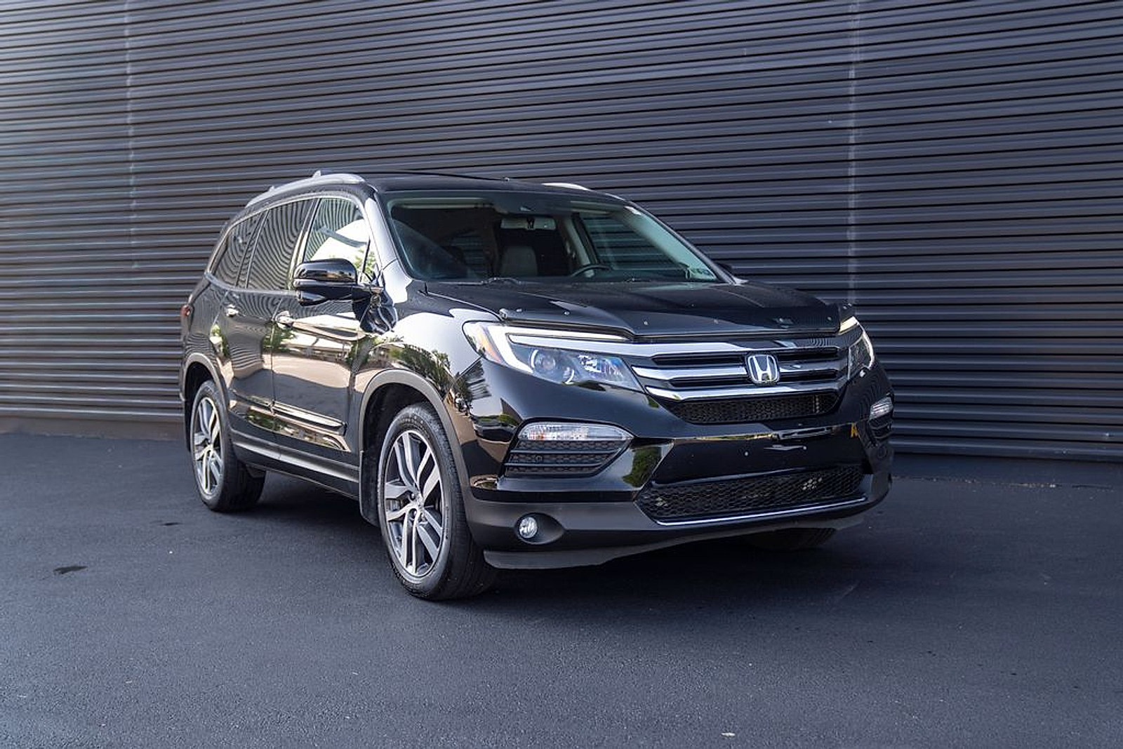 Used 2016 Honda Pilot Touring image 28