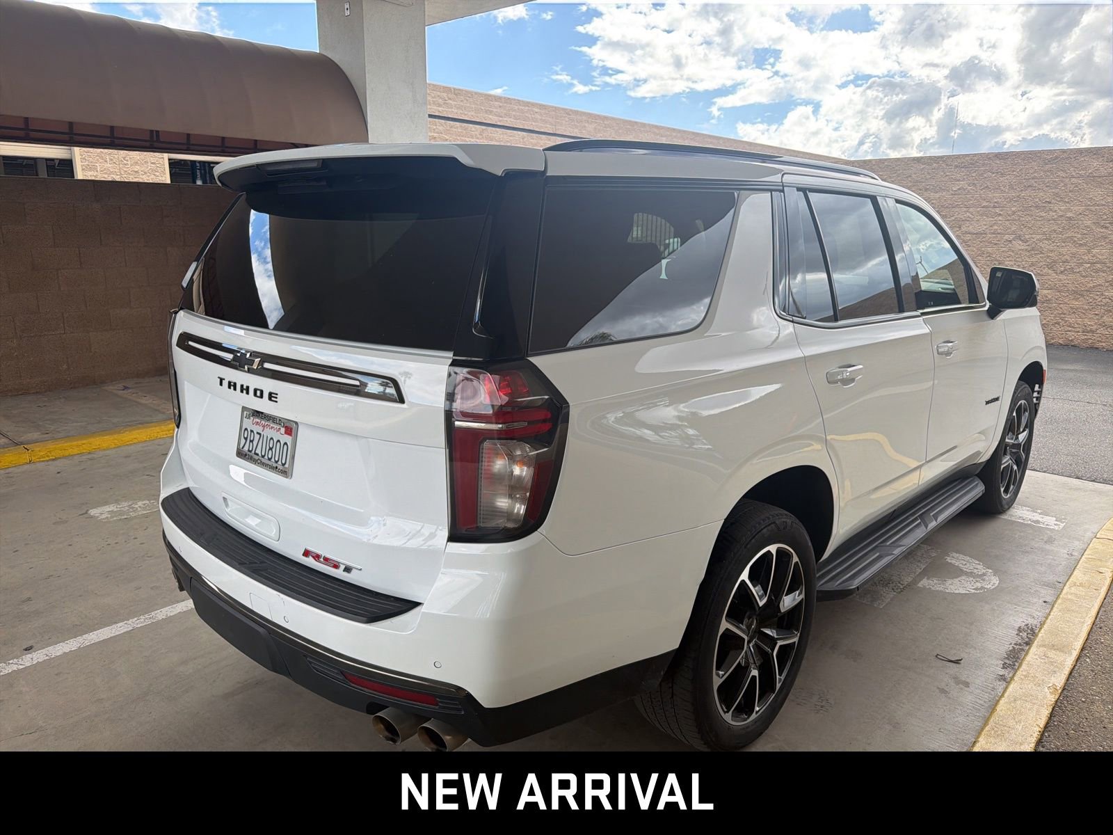 Certified 2022 Chevrolet Tahoe RST w/ Sport Performance Package AWD/4WD image 4