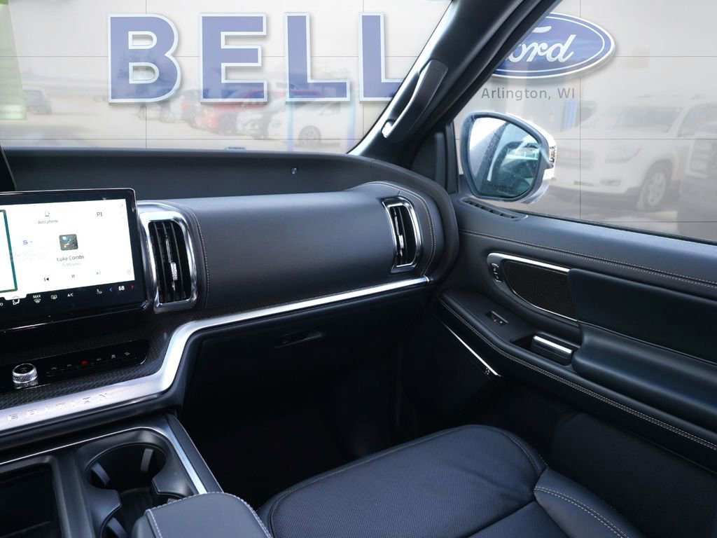 New 2026 Ford Expedition Platinum w/ Stealth Appearance Package image 29